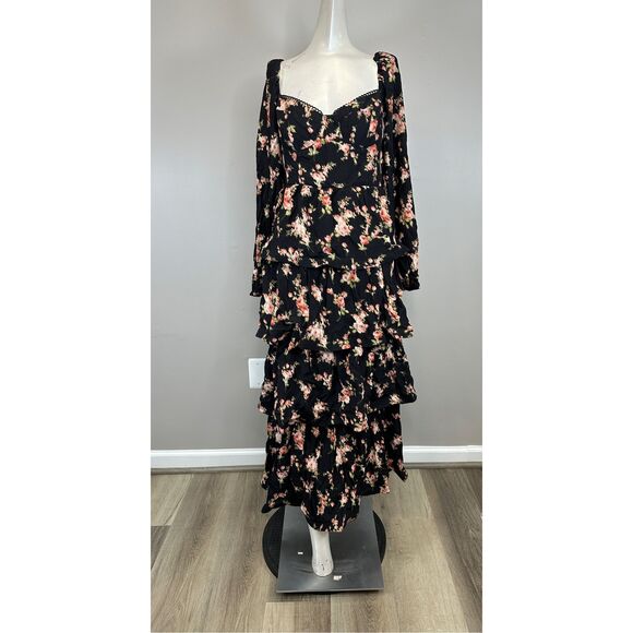 ASTR THE LABEL Aumie Tiered Floral Maxi Dress SIZE M $208 - Picture 5 of 11